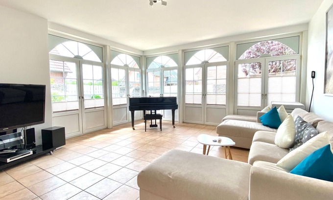Langeoog Apartment | Vacation apartment -PAULA- in the vacation domicile "PaPaJa" on the ground floor with beautiful