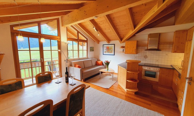 Großdorf Apartment | Vacation apartment "Schönleitn" in Haus Lubach in Kals am Grossglockner