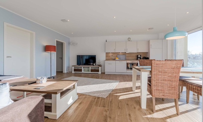 Muritz Apartment | Vacation apartment Wasserlilie with large balcony