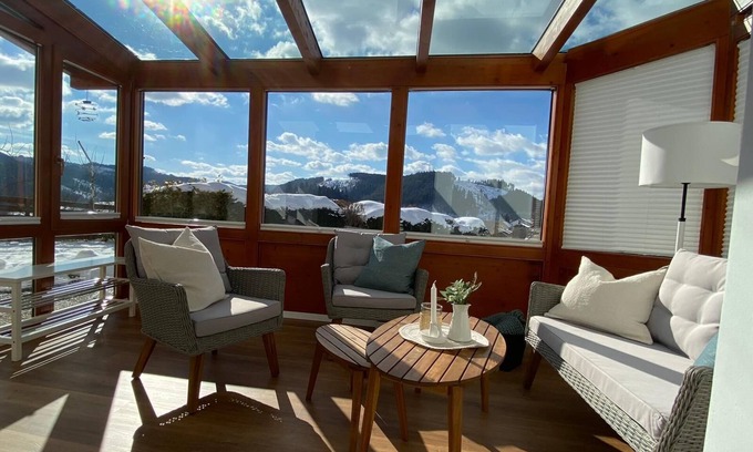 Lenzkirch Apartment | Vacation apartment with conservatory, 79 sqm, 2 bedrooms, max. 4 persons