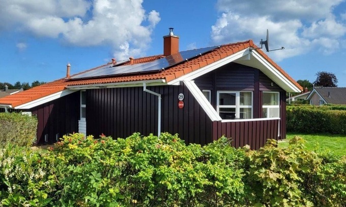 Lensterstrand House | Vacation home for 4 guests with 62m² in Grömitz-Lensterstrand (297056)