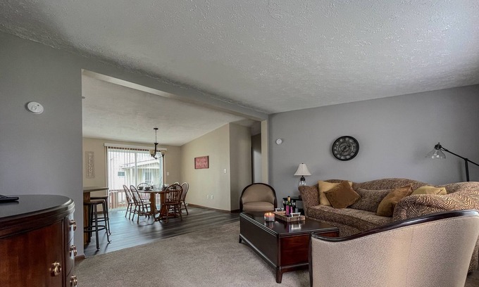 Tawas City House | Vacation Delight-Two blocks from boat launch, park, beach and popular Newman St.