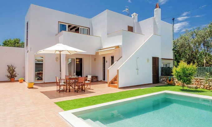 Son Carrio Villa | Vacation Apartment “Villa Payu” with Pool, Wi-Fi, A/C, Balcony, Terrace & Garden