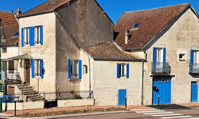 La Bussiere-sur-Ouche House | Vacation home in the Ouche Valley Situated between Dijon and Beaune.
