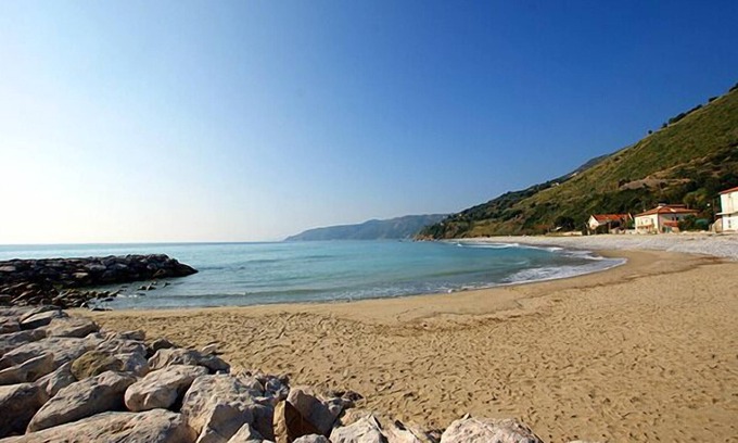 Marina Lido House | Vacation home for 6 guests with 120m² in Marina di Pisciotta (163224)