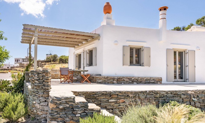 Apollonia Villa | Vacation Home "Black Tower Villa" with Sea View, 2 Private Terraces & Wi-Fi