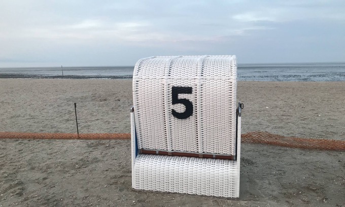Schillig House | Vacation home Blanker Hans with sea view, beach chair, fireplace, sauna