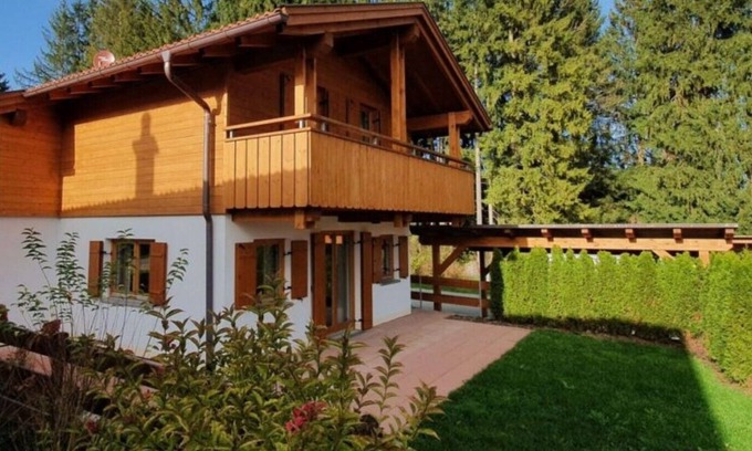 Lechbruck House | Vacation home "Happyplace" with 130 sqm - near Lechbruck - with 2 terraces & sauna