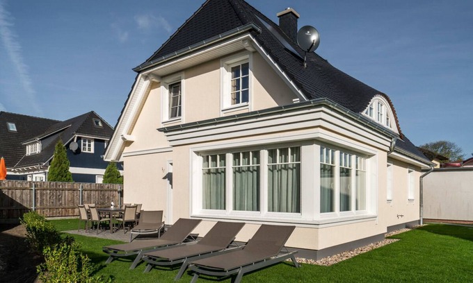 Ostseebad Ahrenshoop House | Vacation home for 6 guests with 120m² in Ahrenshoop (164704)