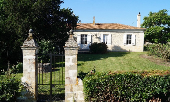 Begadan House | Vacation home for 9 guests with 140m² in Bégadan (125645)