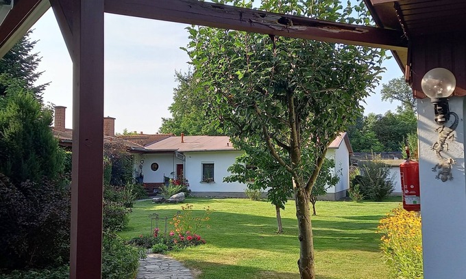Pirna House | Vacation home "Green Oasis"