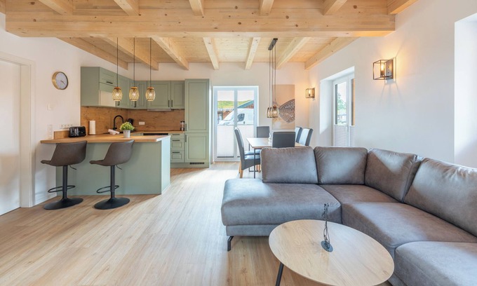 Kating House | Vacation home "Huus Ipernboom" in Kating for up to 6 people