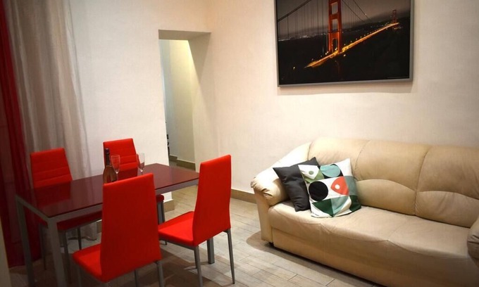 Catania City Centre House | Vacation home La Collegiata
