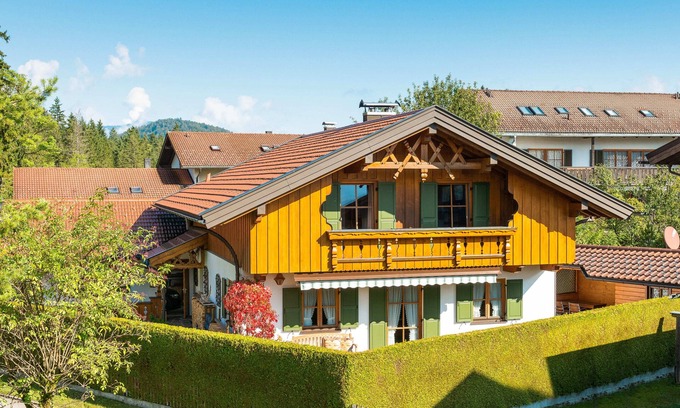 Kruen House | Vacation home "Mei Hoamat" in a quiet location in Krün