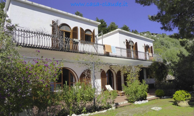 Mattinata House | Vacation home with sea view South Italy/Apulia/Gargano max 6 pers.