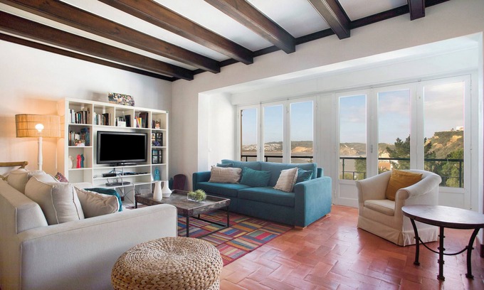 Sao Martinho do Porto House | Vacation Home "São Martinho All The Best" with Sea View, Shared Pool & Wi-Fi