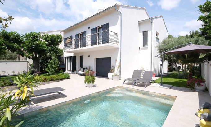 Salon-de-Provence Villa | Vacation rental house with pool SALON DE PROVENCE LS7-429