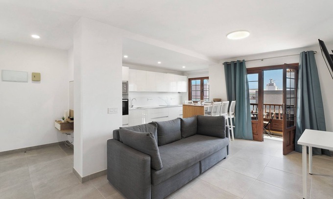 Candelaria Apartment | Vacation Rental 'Beautiful El Unicornio de Paula' close to the Beach with Terrace