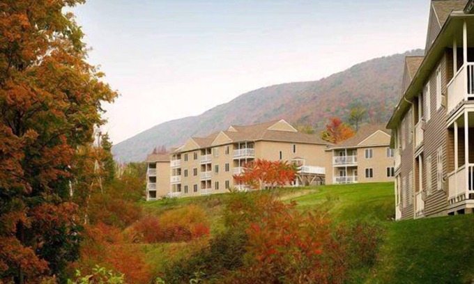 Hancock Resort | Vacation Village in the Berkshires 5 Star Resort - Suite A