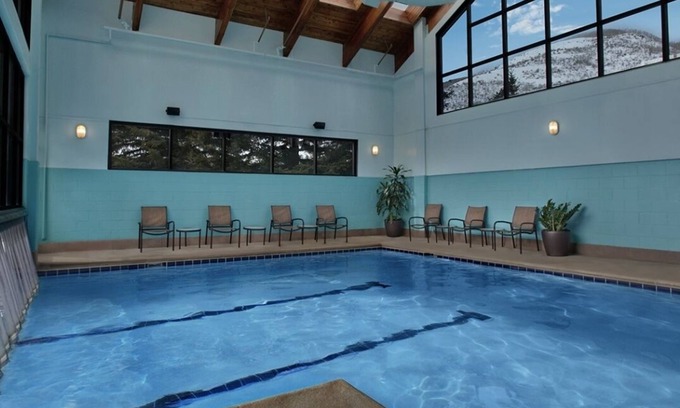 Highland Meadows Resort | Vail in the winter. A wonder place to visit.