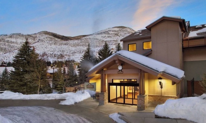 Highland Meadows House | Vail Marriott Birch 60% off Luxe 1Bd2Ba Villa Pools,Jacuzzi,Spa,Shuttle,GameRm