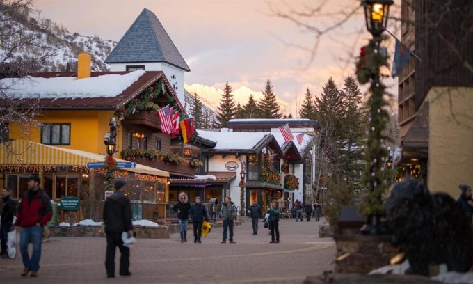 Vail Apartment | Vail Village 5 Bedroom With Private Hot Tub - Plaza Lodge