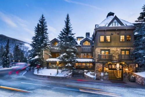 Vail Apartment | Vail Village Hotel Room With 2 Queens