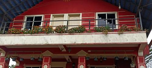 Madikeri Ski Chalet | VAISHNAVI VILLA-Family Homestay-2km from bus stand-WiFi
