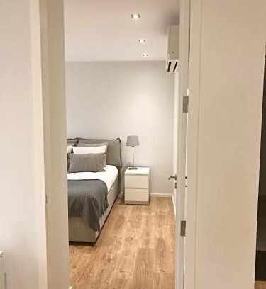 Ramalde Apartment | Valadim Flats