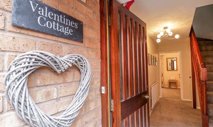 City Centre Cottage | Valentines Cottage