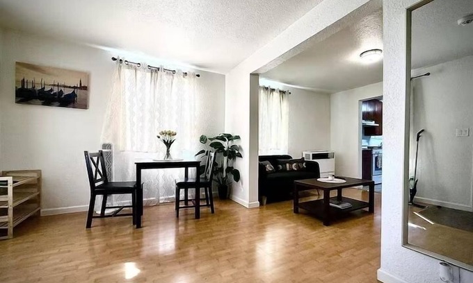 Vallejo House | Vallejo - 3 bedroom 1 bath