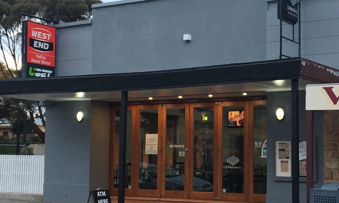 Tanunda Hotel | Valley Hotel