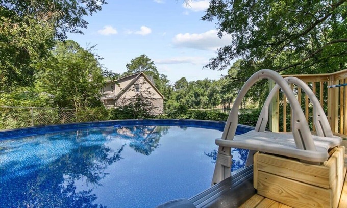 Crestline Heights House | Valley Lake Gem
