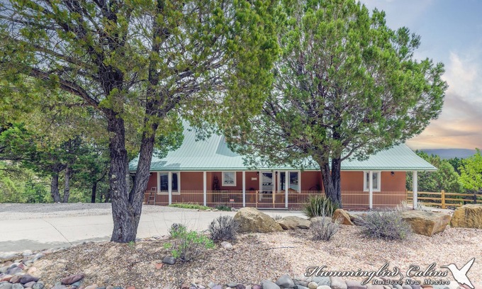 Ruidoso House | Valley View! Breathtaking views in a modernized southwestern home!