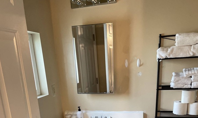 Toquerville Resort | Valley View Home in Shangrila with water access