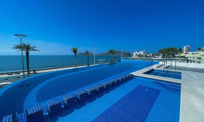 Mazatlan Hotel | Varali Grand Hotel