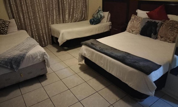 Empangeni House | VBC Guesthouse