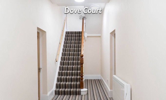 Shanklin Apartment | Vectis Holiday Homes, Modern, spacious apartment, great location, free WIFI