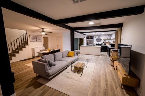 Las Vegas House | Vegas Vacation Home with Pool 5 min to The Strip and Fremont Street