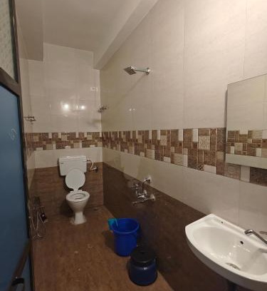 Alibaug Hotel | Vele's Homestay