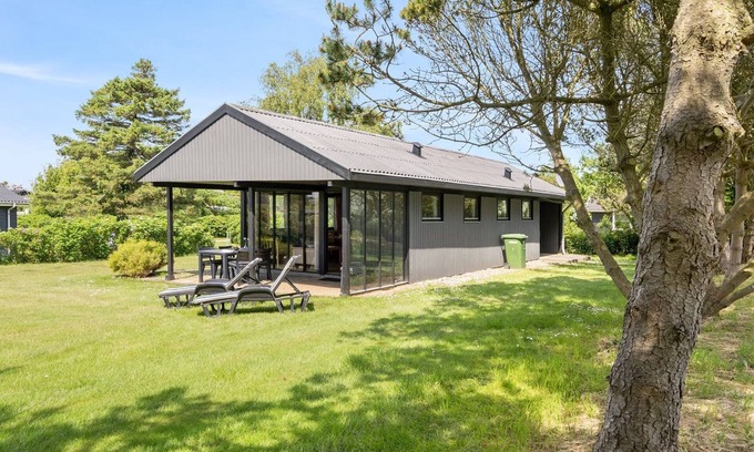 Skastrup Strand House | "Veljan" - 400m from the sea by Interhome