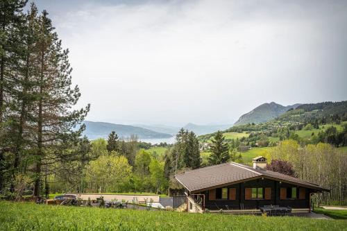 Rovagny Ski Chalet | Venez chez vous - Chalet le Dahu
