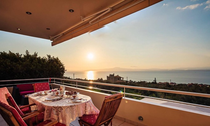 Mikri Mantineia House | Verga Sunset Villa - Ilia Seascape Private Retreat