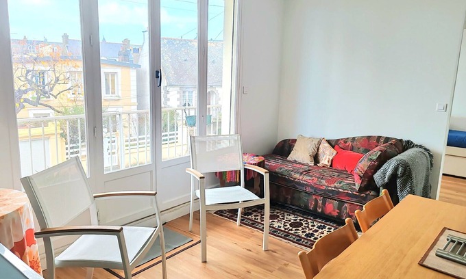 Parame Apartment | Very cozy apartment in the center of Paramé