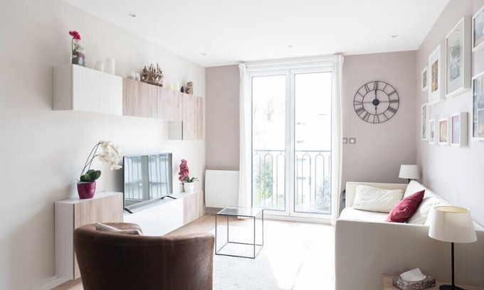 Vincennes Apartment | Very luminous 73m² with clear view
