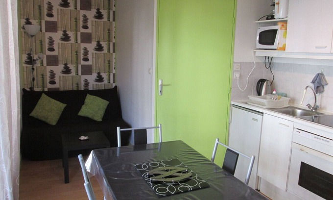 Villers-sur-Mer Apartment | Very nice 2 room apartment with balcony, 200 m from the sea