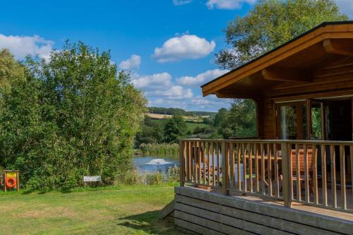 Somerton Ski Chalet | Viaduct Fishery Lodges