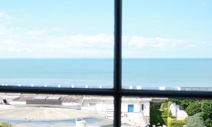 Margate Hotel | Victoria Hotel