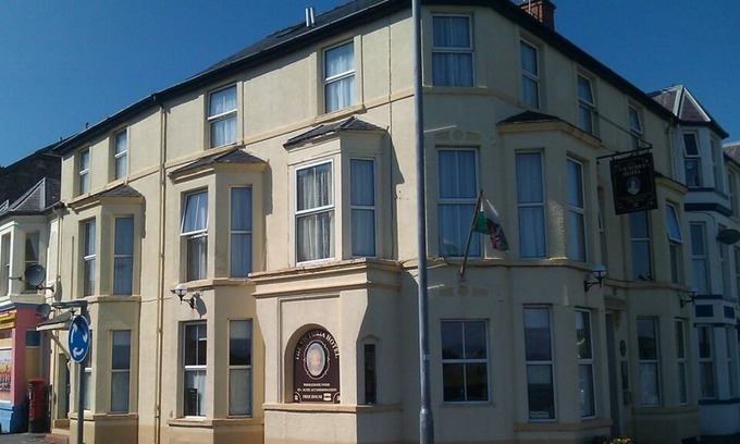 Rhyd-y-clafdy Hotel | Victoria Hotel