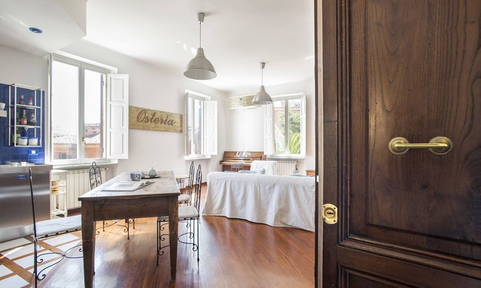 Trastevere Apartment | Victory in Trastevere
